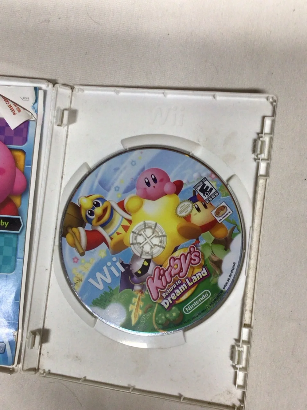 Nintendo Kirby videogame cover — Pink, Green, Blue artwork 2 game lot